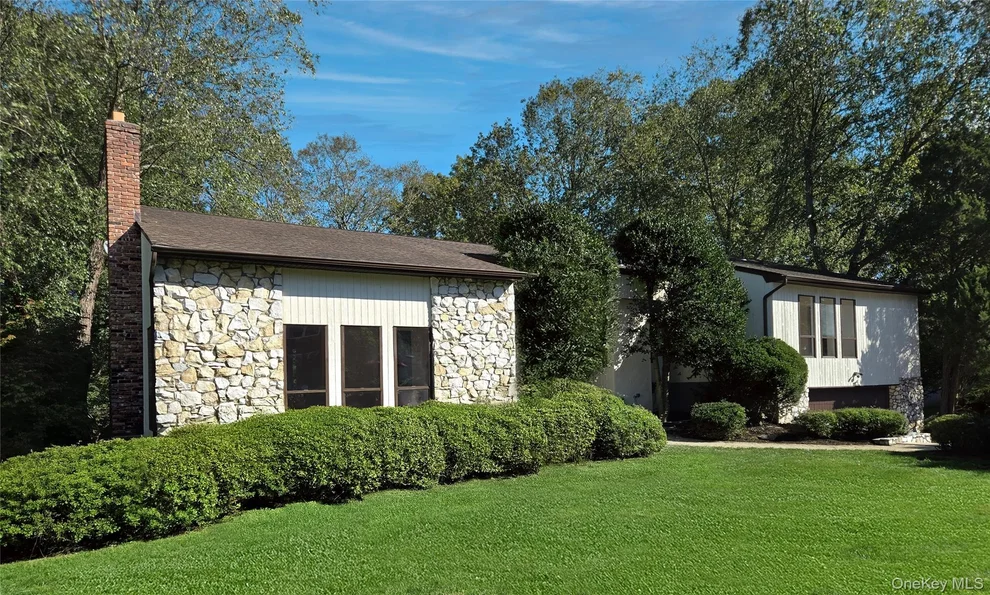 Unit for sale at 20 Devonshire Drive, White Plains, NY 10605