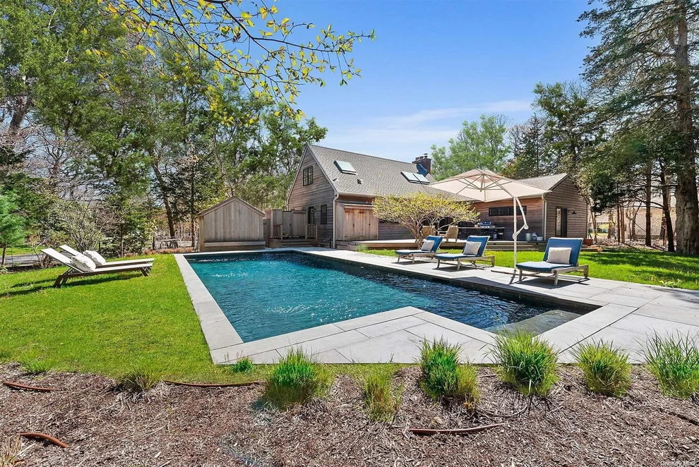 Unit for sale at 2 Homestead Lane, East Hampton, NY 11937