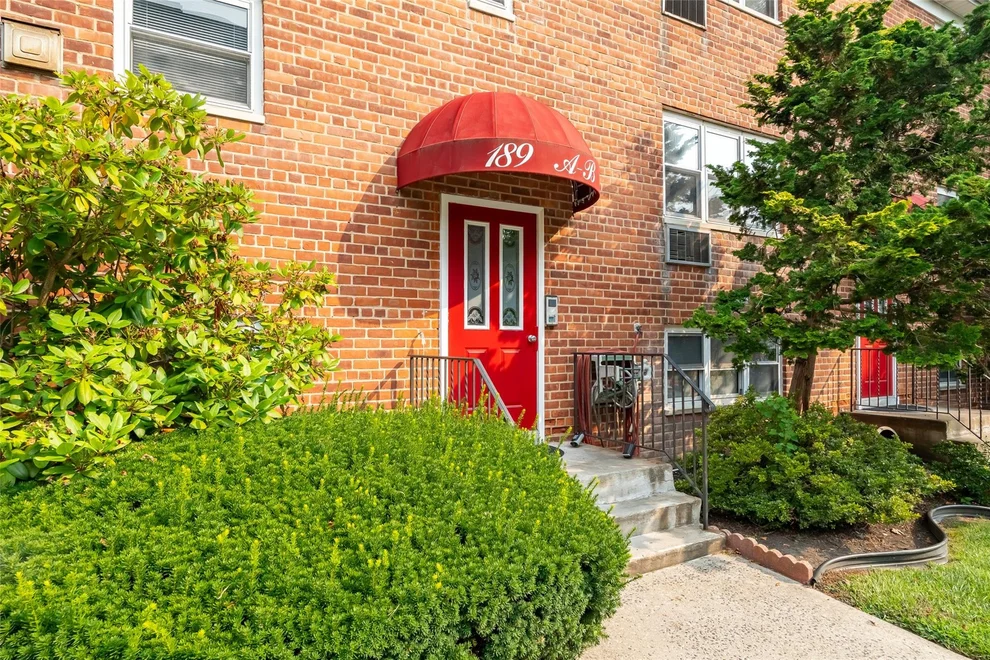 Unit for sale at 189 Drake Avenue, New Rochelle, NY 10805