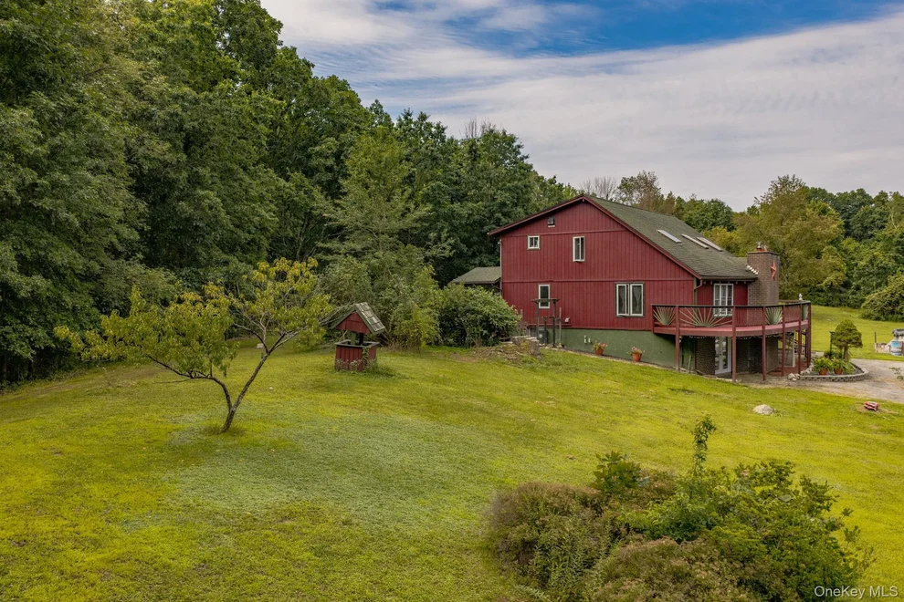 Unit for sale at 53 Woods Road, Greenville, NY 12771