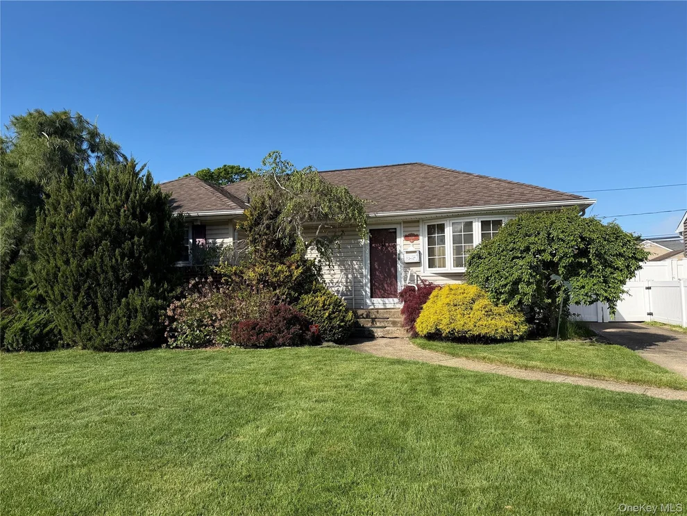Unit for sale at 1108 McDonald Avenue, Hempstead, NY 11793