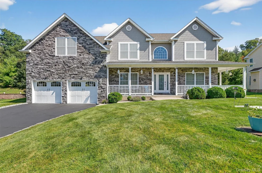 Unit for sale at 6 Clarion Drive, Greenburgh, NY 10603