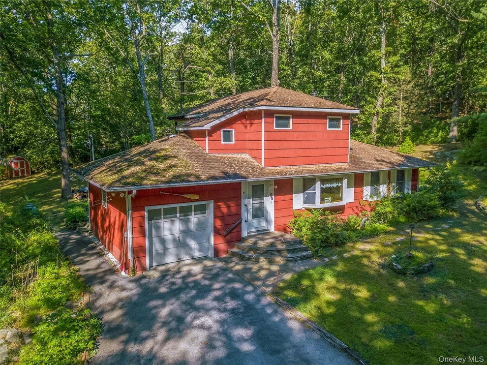Unit for sale at 49 Lakeside Drive, Milan, NY 12572
