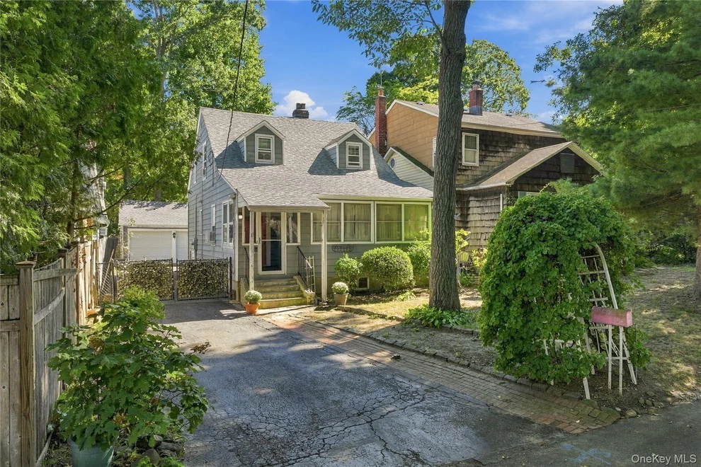 Unit for sale at 245 Buchanan Street, Huntington, NY 11721