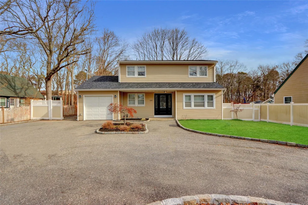 Unit for sale at 219 Floyd Road, Brookhaven, NY 11967