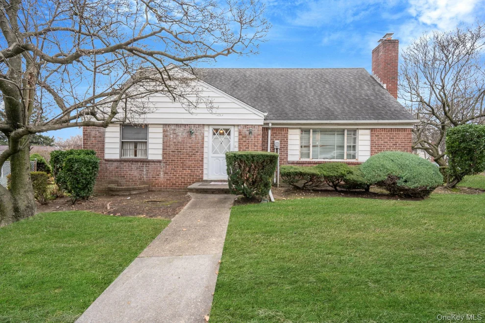 Unit for sale at 23106 Union Turnpike, New York, NY 11427