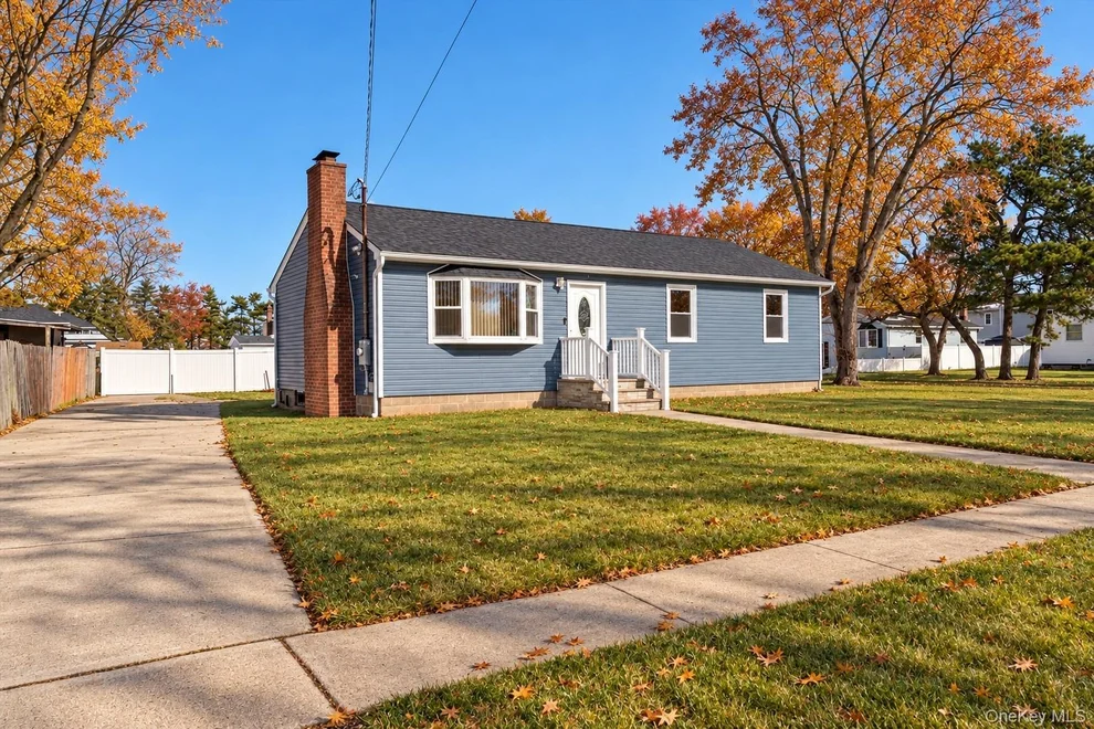 Unit for sale at 93 Garfield Boulevard, Babylon, NY 11735