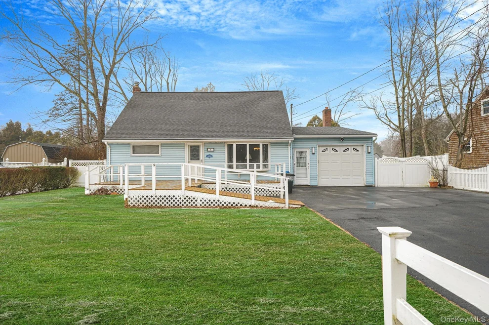 Unit for sale at 6 Noahs Path, Brookhaven, NY 11778