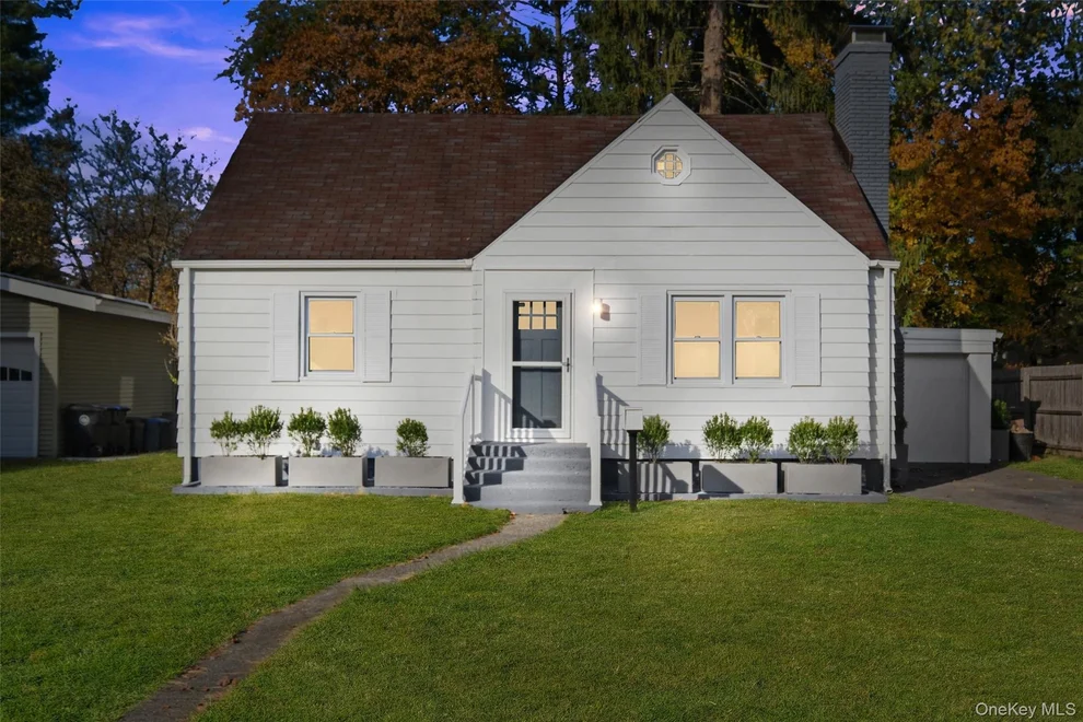 Unit for sale at 54 Oakwood Boulevard, Poughkeepsie, NY 12603