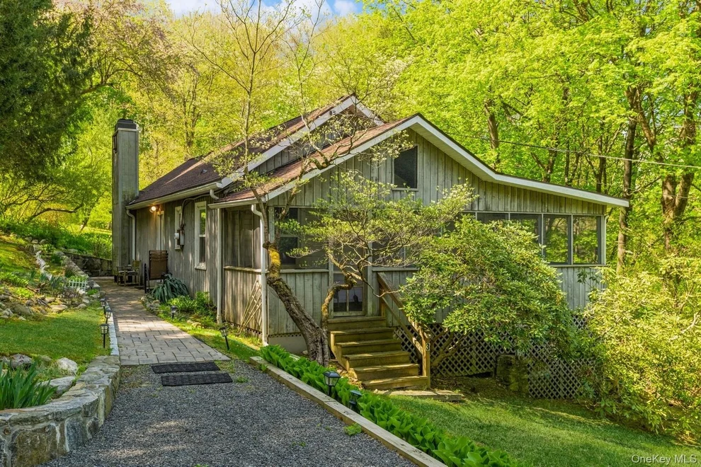 Unit for sale at 3 Berry Hill, Putnam Valley, NY 10579