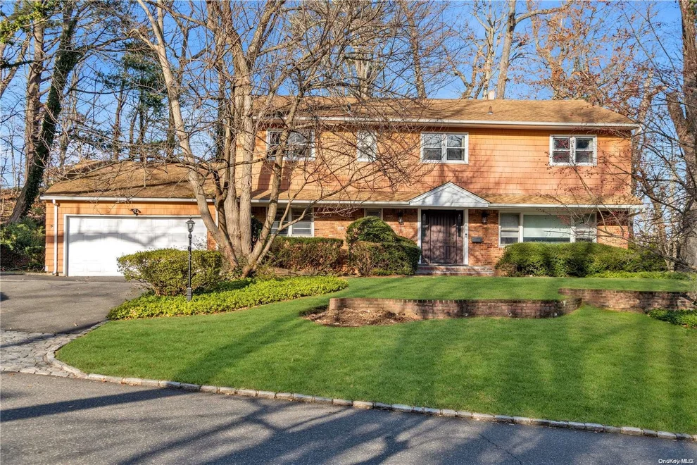 Unit for sale at 130 Elm Drive, North Hempstead, NY 11576