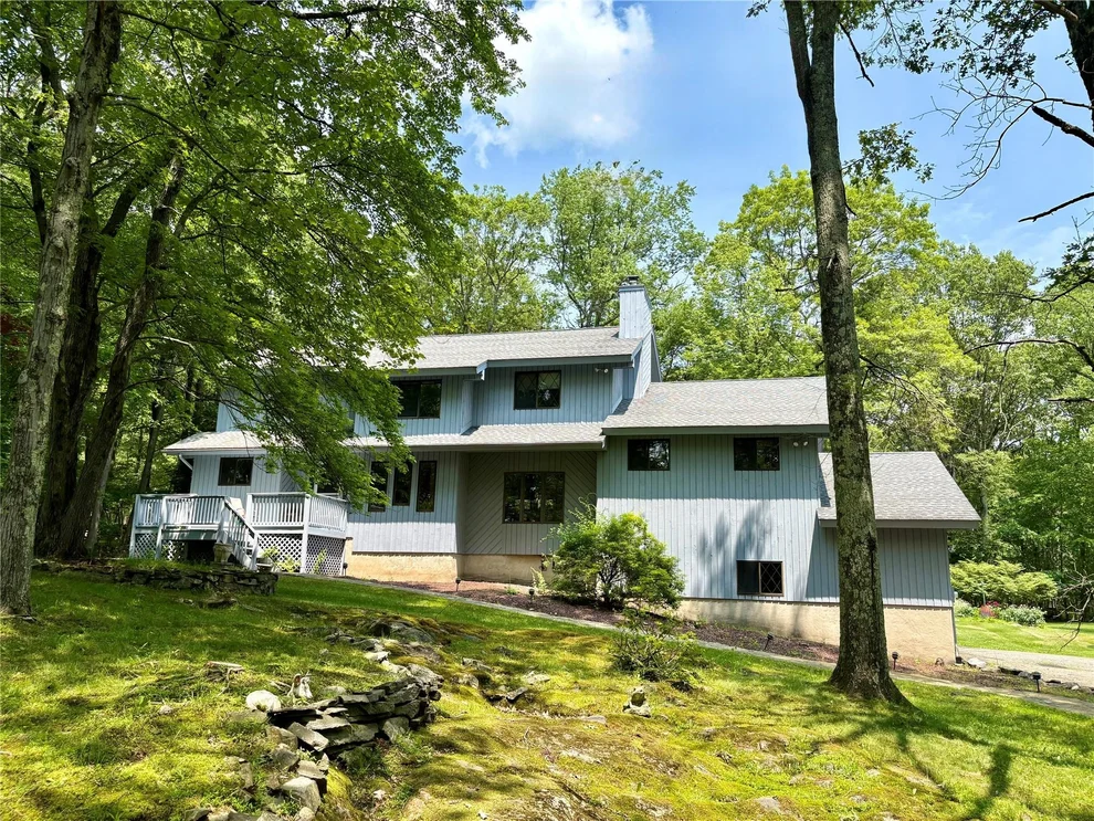 Unit for sale at 195 S White Rock Road, Pawling, NY 12531