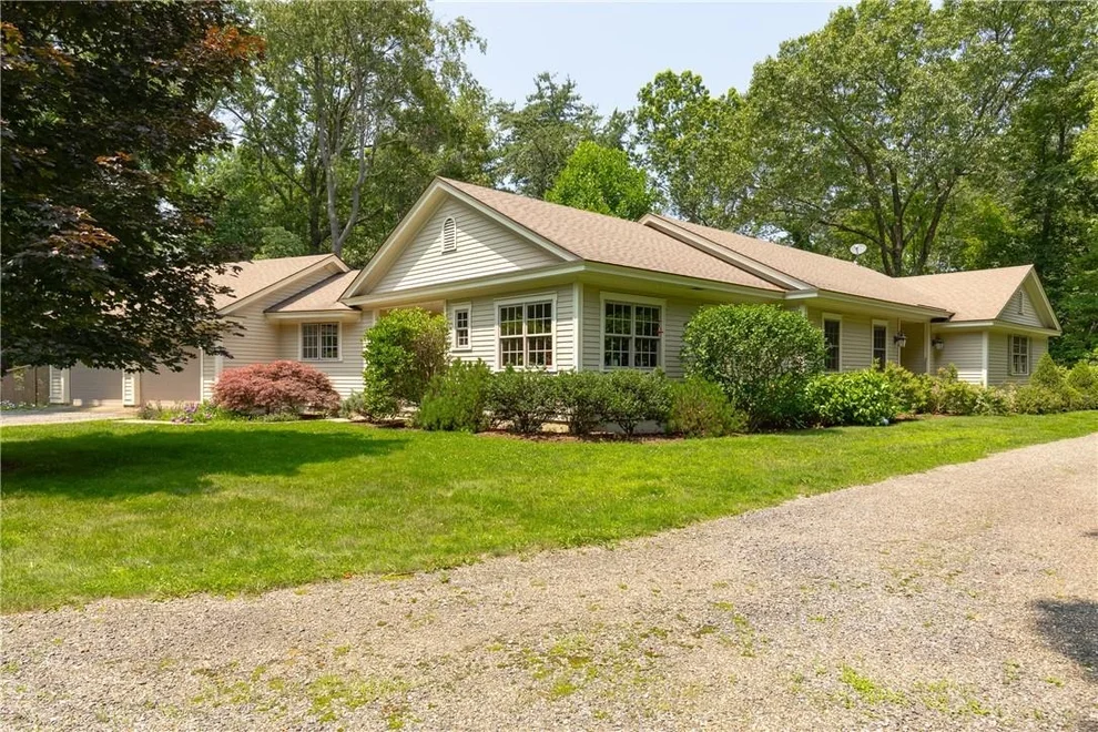 Unit for sale at 4 Wolcott Drive, Rhinebeck, NY 12572