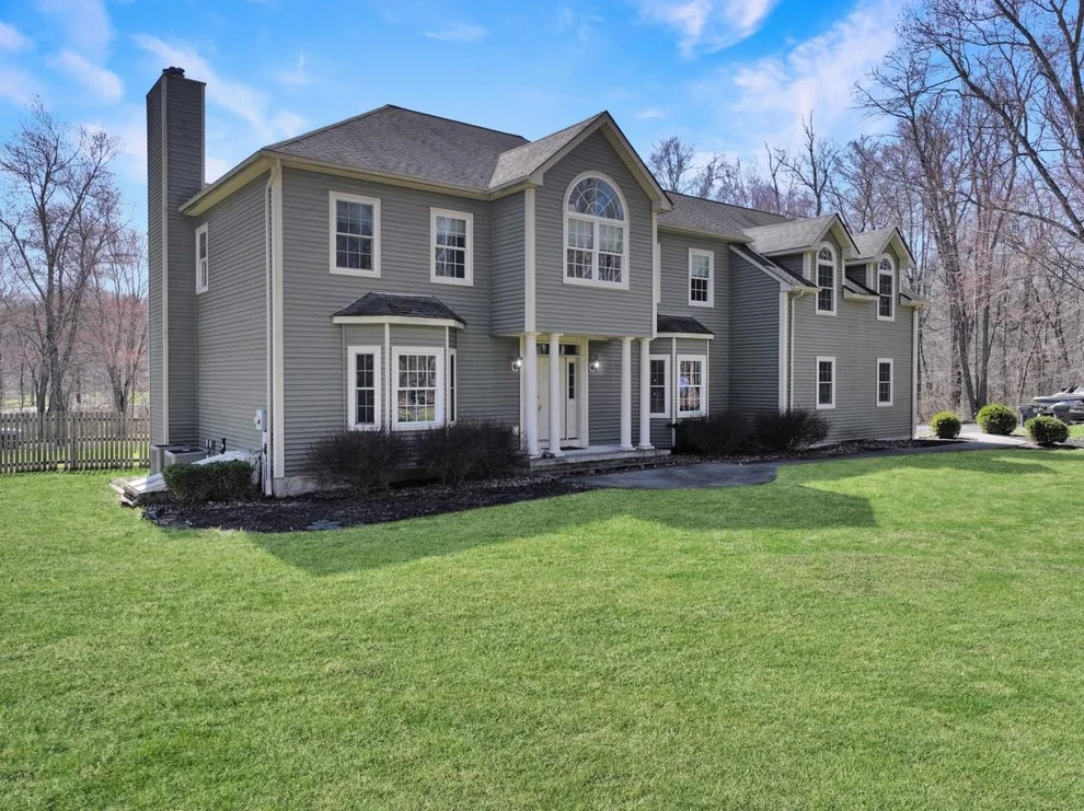 Unit for sale at 4 Cooper Lane, Blooming Grove, NY 10916
