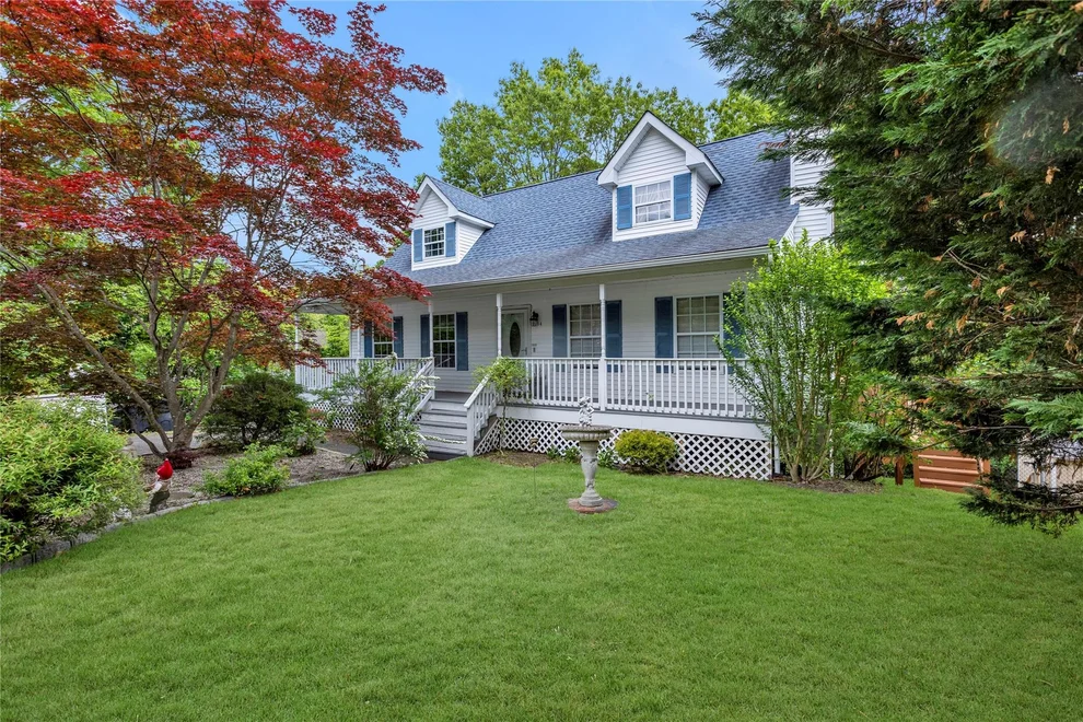 Unit for sale at 534 Puritan Drive, Brookhaven, NY 11967
