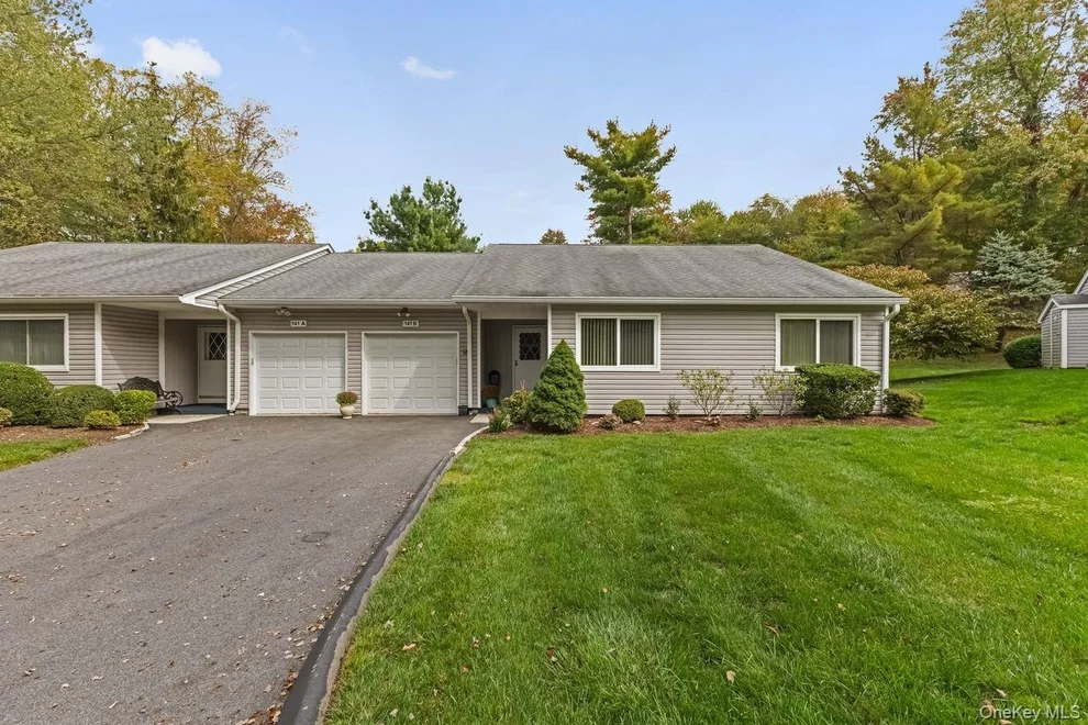 Unit for sale at 141 Flintlock Way, Yorktown, NY 10598