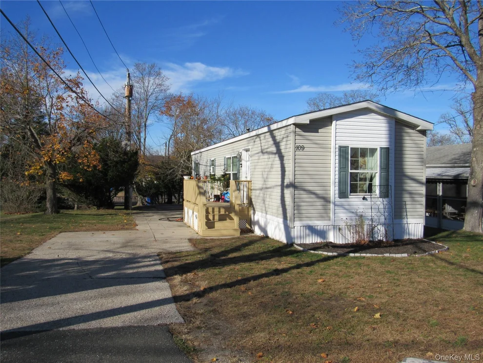 Unit for sale at 1964-109 River Road, Riverhead, NY 11933
