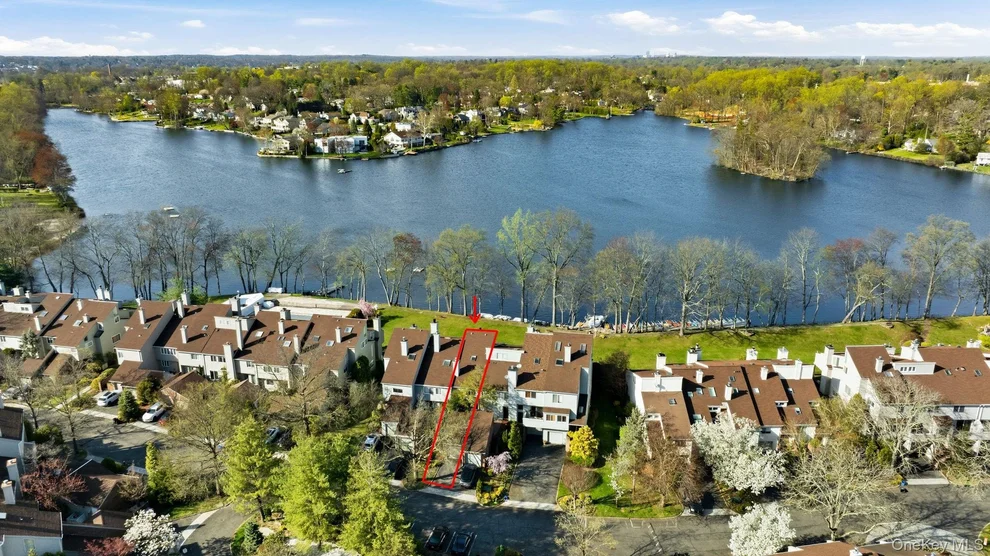 Unit for sale at 35 Waterside Close, Eastchester, NY 10709