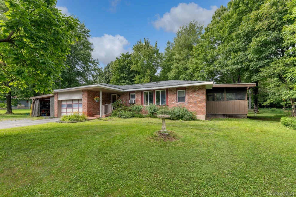 Unit for sale at 104 Park Place, Saugerties, NY 12477