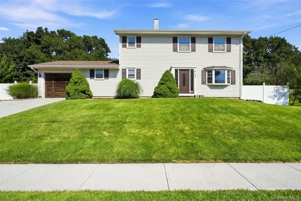 Unit for sale at 25 Harvey Lane, Brookhaven, NY 11779