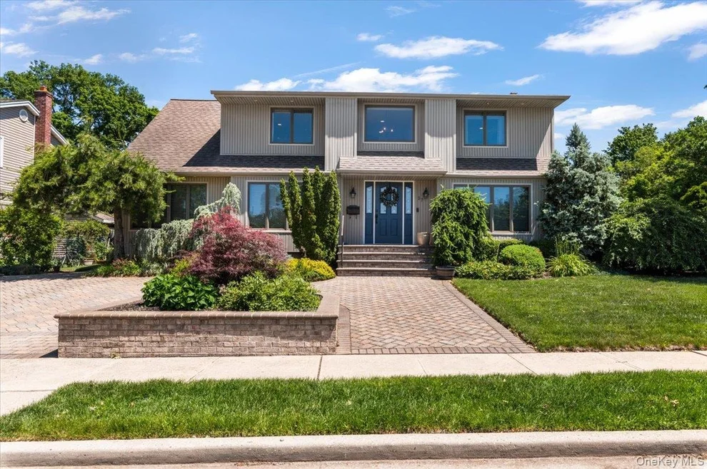 Unit for sale at 37 Sylvia Road, Oyster Bay, NY 11803