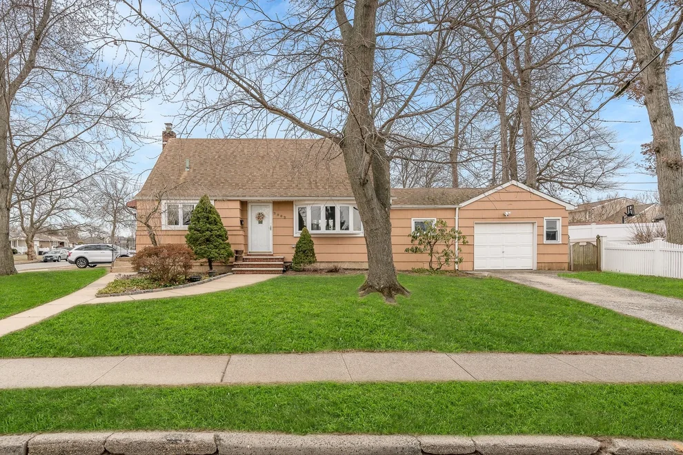 Unit for sale at 2882 Campbell Avenue, Hempstead, NY 11793