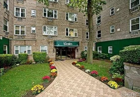 Unit for sale at 21 Bond Street, North Hempstead, NY 11021