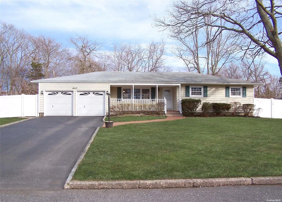 Unit for sale at 7 Washington Avenue, Brookhaven, NY 11776