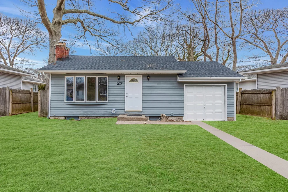 Unit for sale at 27 Laurelton Avenue, Brookhaven, NY 11784