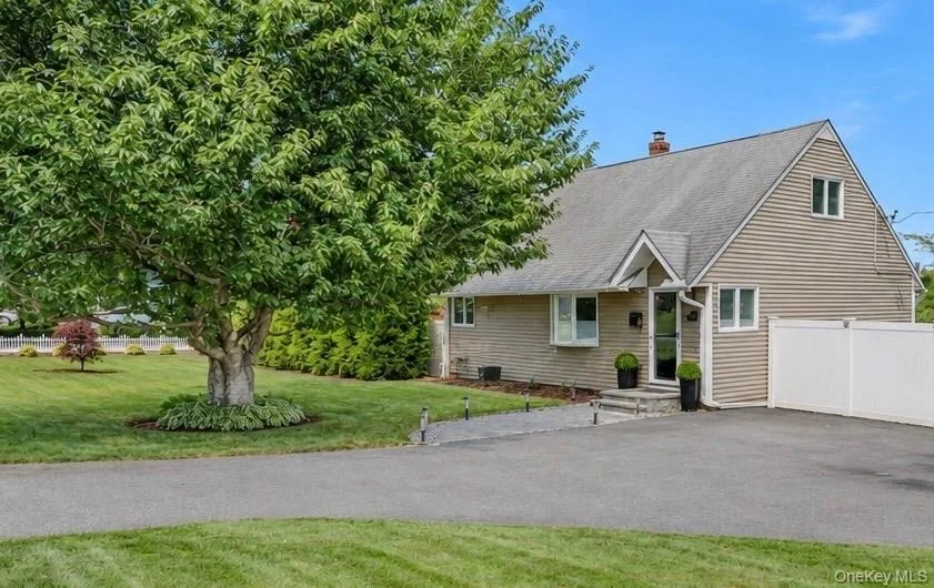 Unit for sale at 11 Jean Lane, Greenburgh, NY 10530
