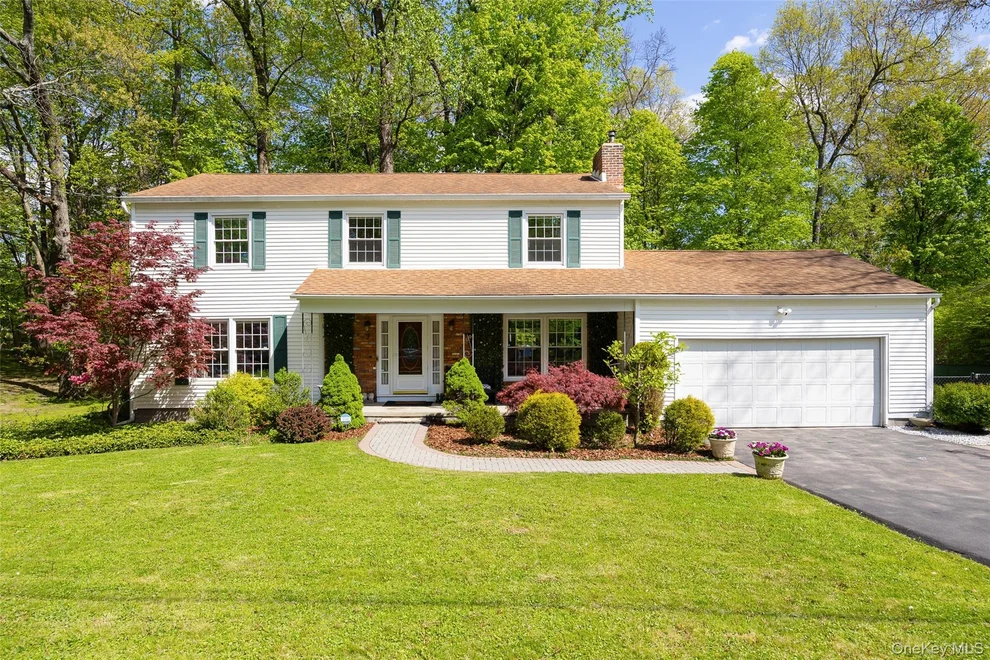 Unit for sale at 7 Carnelli Court, Poughkeepsie (Town), NY 12603