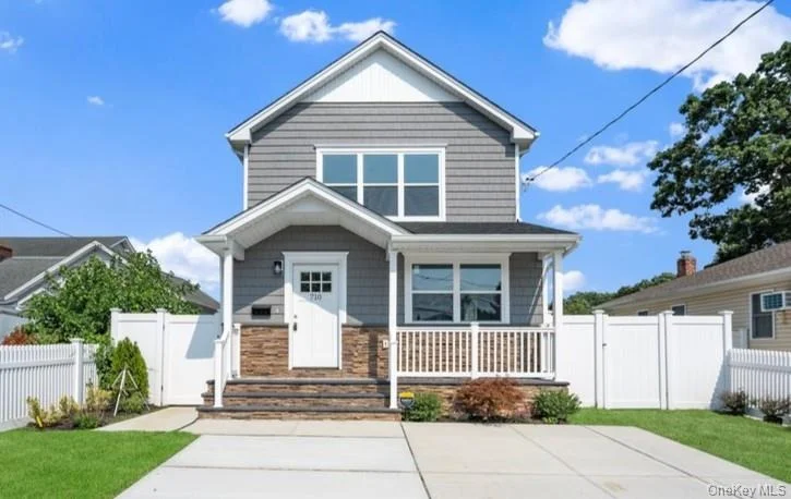 Unit for sale at 710 Franklin Avenue, Oyster Bay, NY 11758