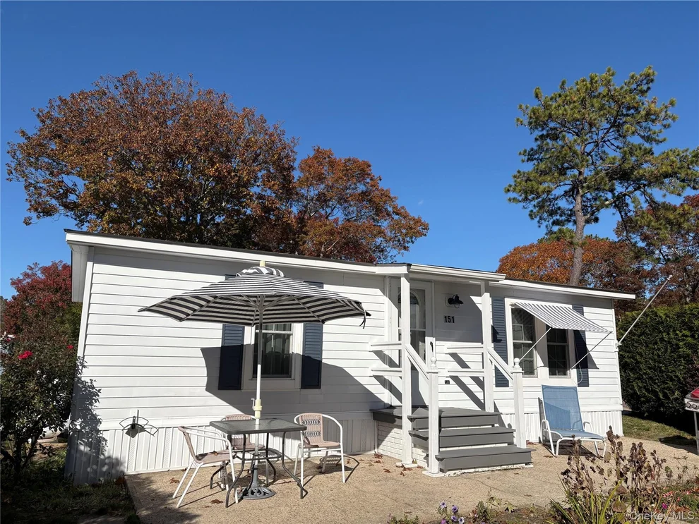 Unit for sale at 525/151 Riverleigh Avenue, Riverhead, NY 11901