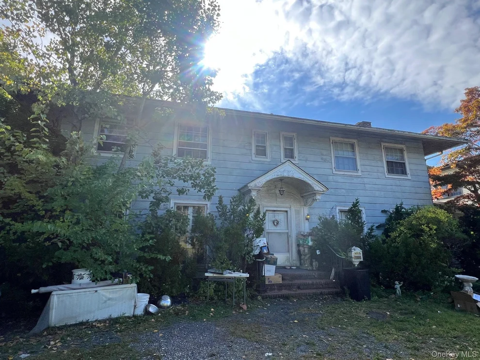 Unit for sale at 761 W Broadway, Hempstead, NY 11598