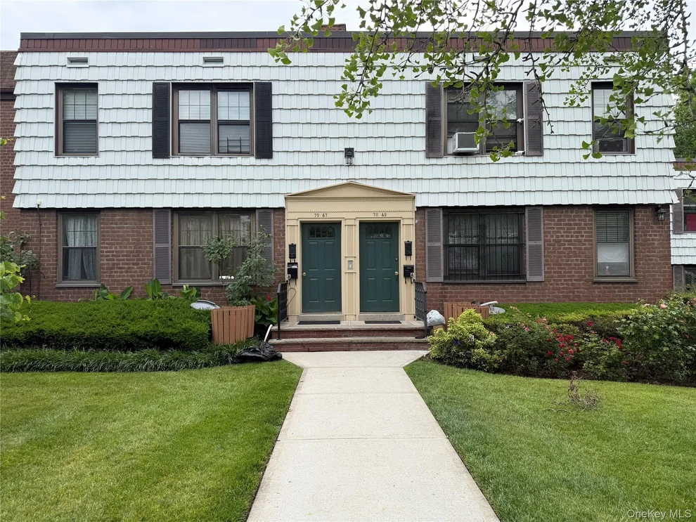 Unit for sale at 70-47A Park Drive E, New York, NY 11367
