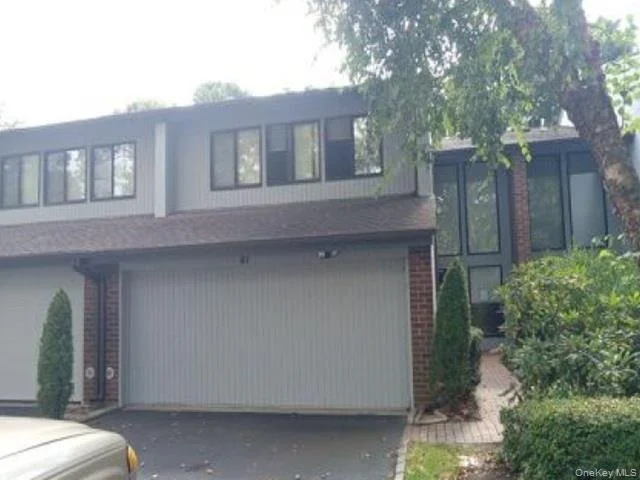 Unit for sale at 41 E View Court, Oyster Bay, NY 11753