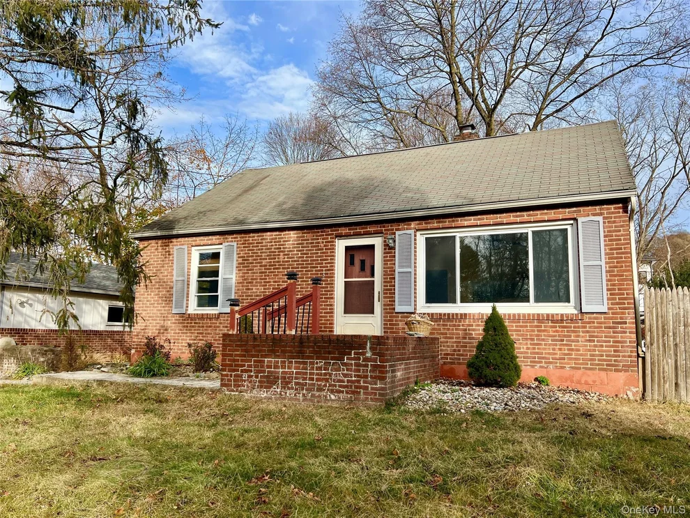 Unit for sale at 3 Davis Road, Poughkeepsie (Town), NY 12603