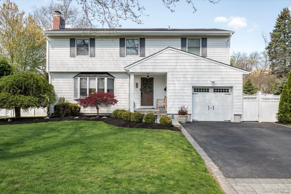 Unit for sale at 1 Catherwood Crescent, Huntington, NY 11747