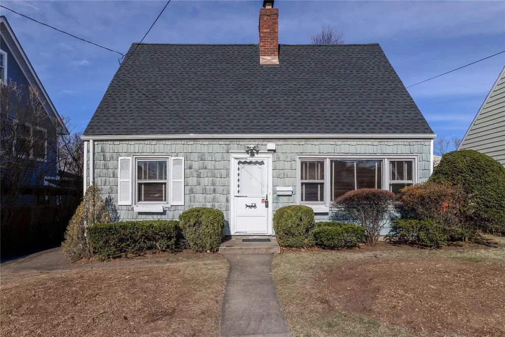 Unit for sale at 10 Joyce Road, Eastchester, NY 10709