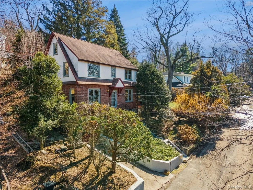 Unit for sale at 61 Pinecrest Drive, Greenburgh, NY 10706