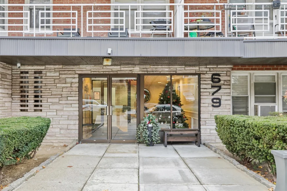 Unit for sale at 679 Warburton Avenue, Yonkers, NY 10701