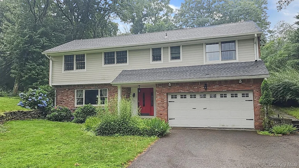 Unit for sale at 115 Park Lane, Harrison, NY 10604