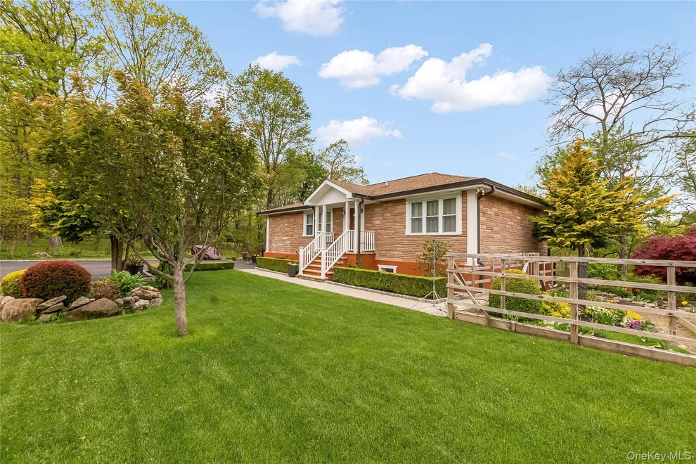 Unit for sale at 153 Kentview Drive, Kent, NY 10512