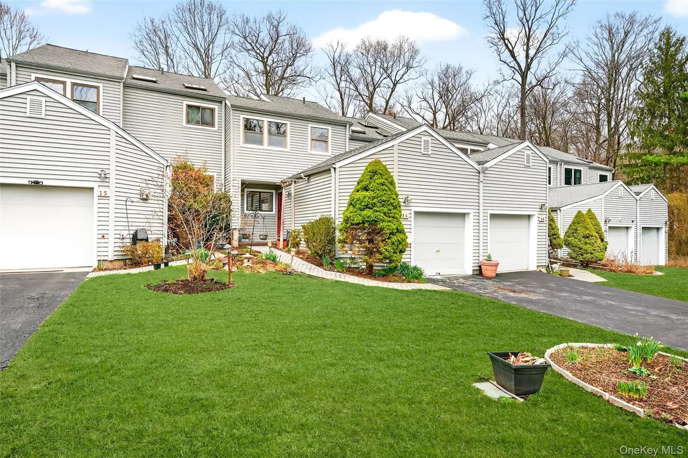 Unit for sale at 14 Bridle Path Road, Ossining, NY 10562