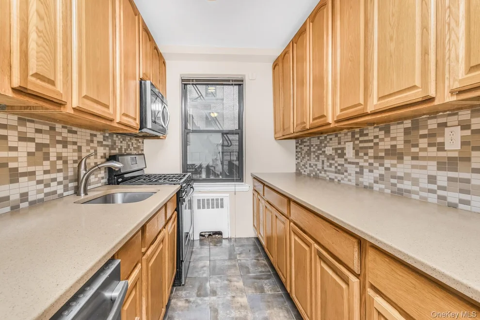 Unit for sale at 3840 GREYSTONE, New York, NY 10463