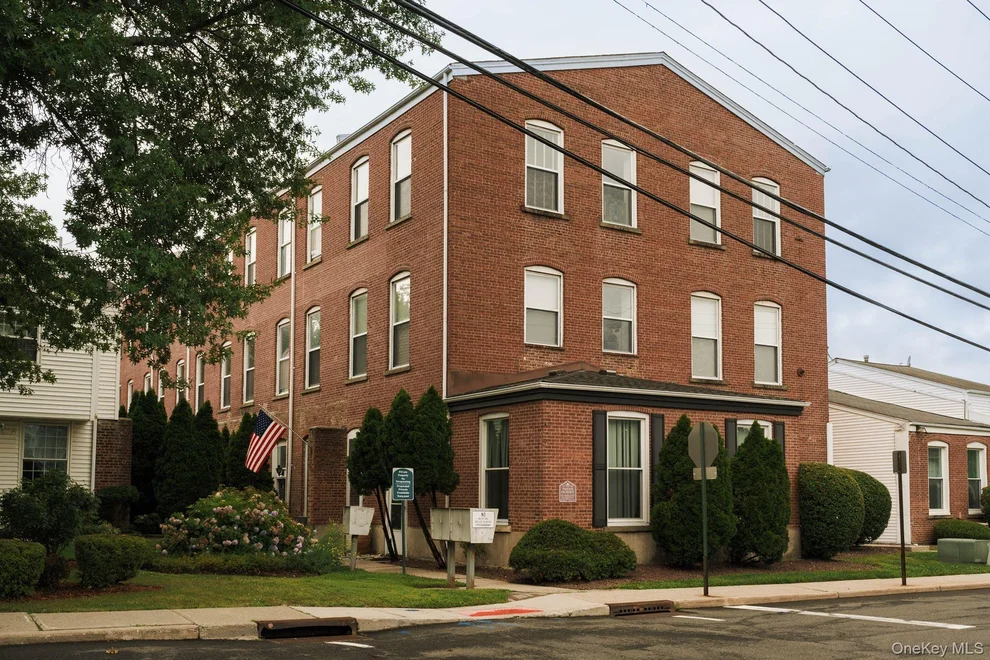 Unit for sale at 34 Village Mill, Haverstraw, NY 10927