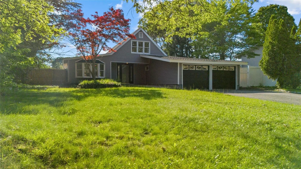 Unit for sale at 28 Snowberry Lane, Islip, NY 11749
