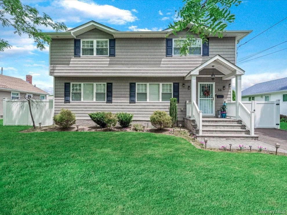 Unit for sale at 56 Thomas Avenue, Oyster Bay, NY 11714