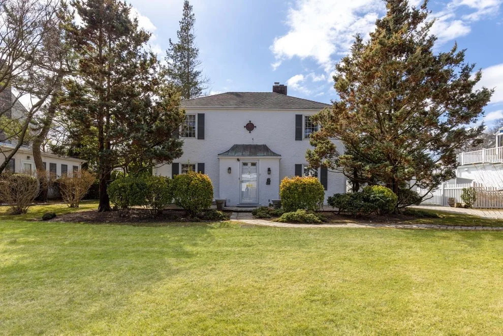 Unit for sale at 32 Sargent Road, Yonkers, NY 10583