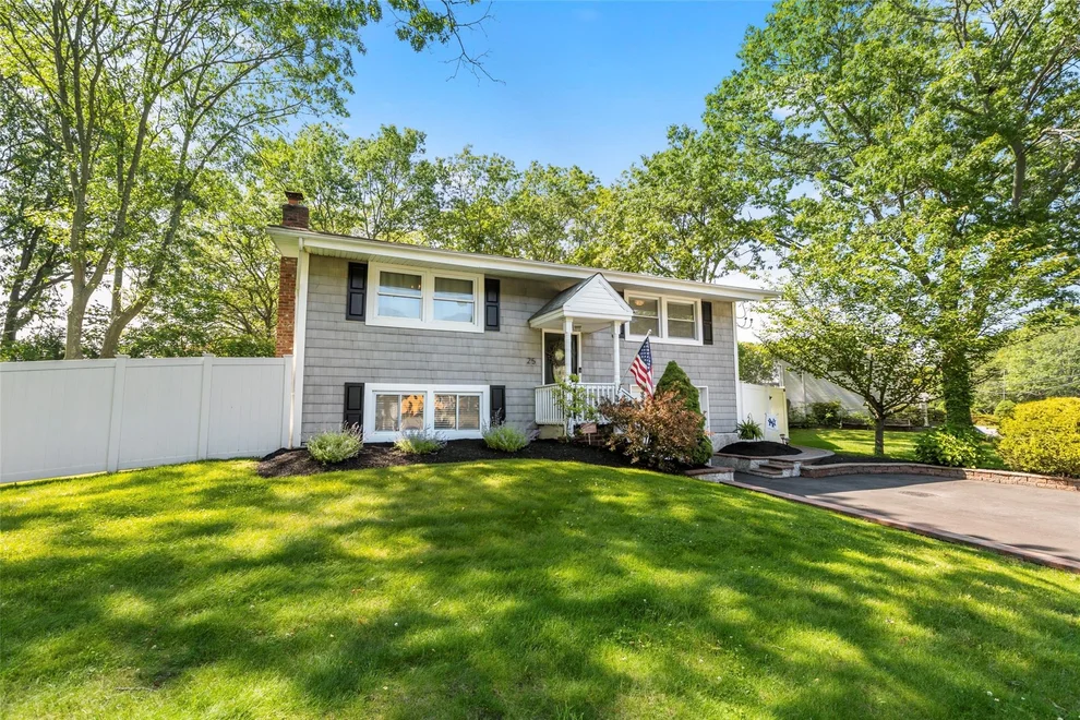 Unit for sale at 25 Arrowhead Lane, Brookhaven, NY 11733